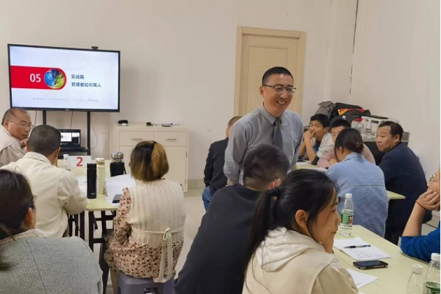 蕭楓:南通課程《非人力資源經(jīng)理的人力資源管理》獲得學(xué)員的一致好評