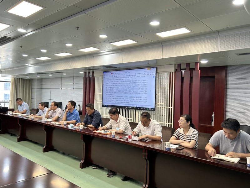 黨委書(shū)記劉春林、院長(zhǎng)安同良講授主題教育專(zhuān)題黨課